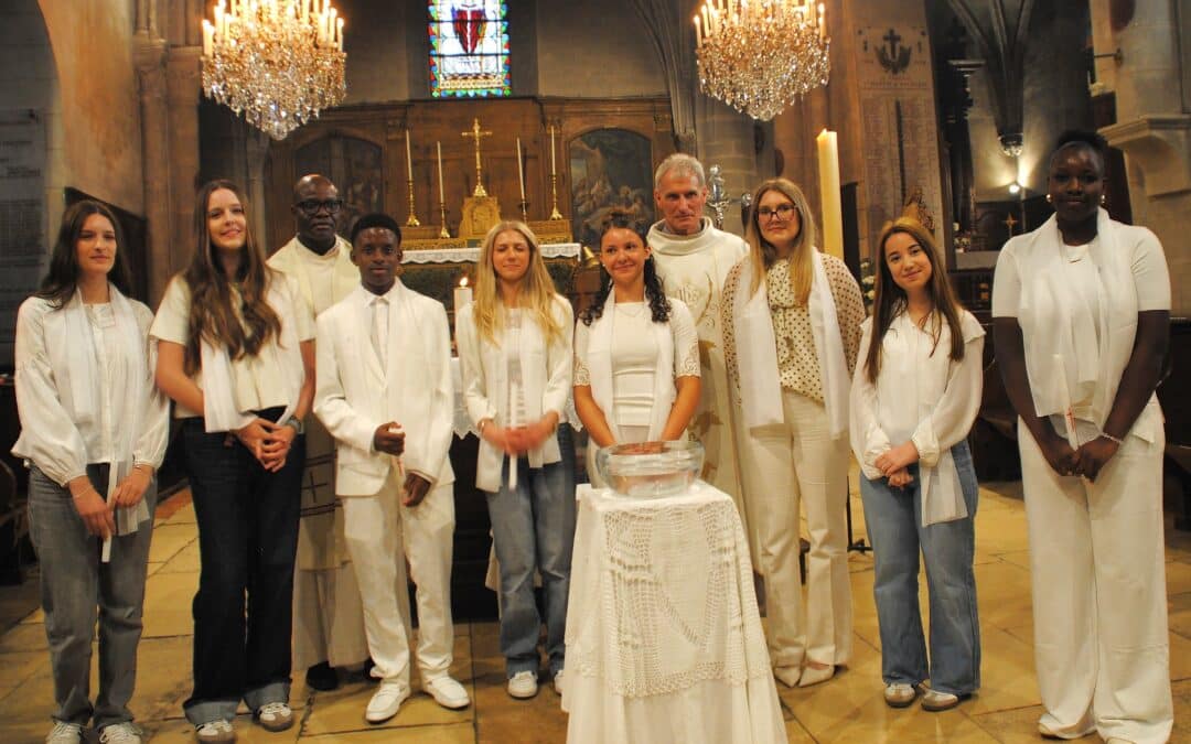Jeunes de l&rsquo;AEP baptisés en Avril