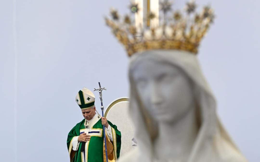 Résumé en images de la visite du Pape en France